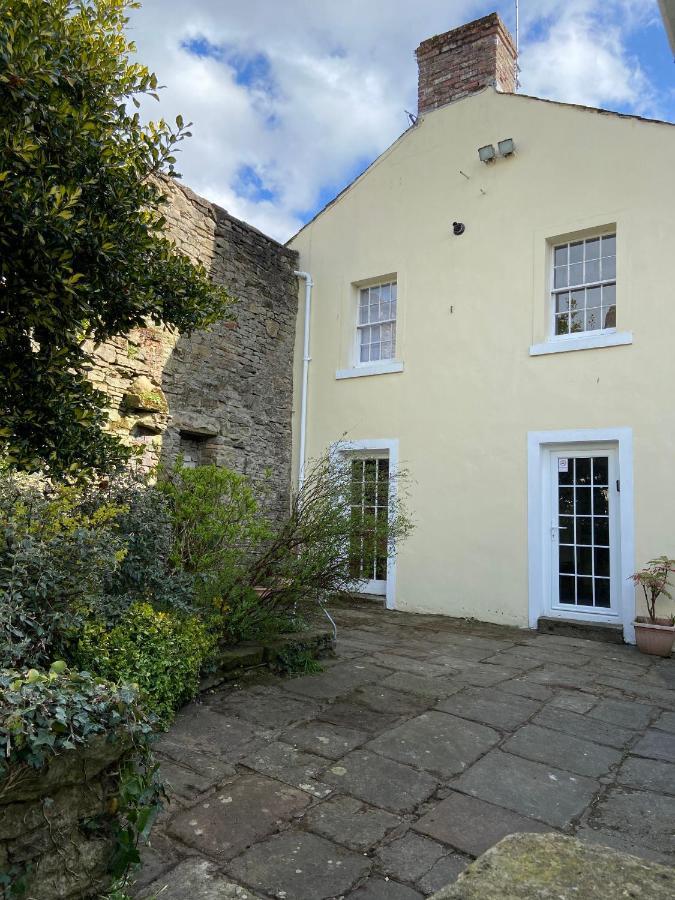 Robinsons Cottage, Central And Quiet Cockermouth Exterior photo